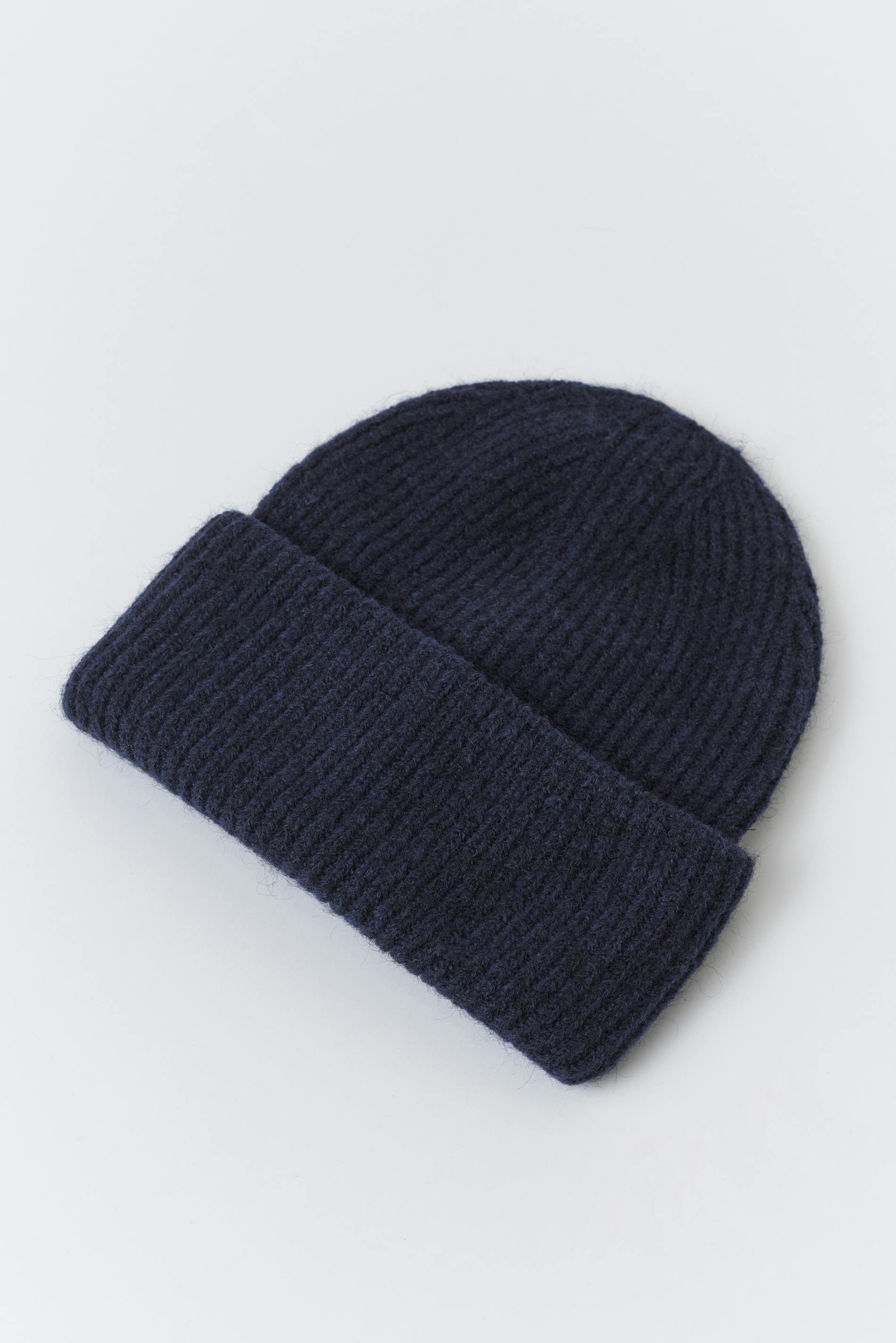 Rib beanie
