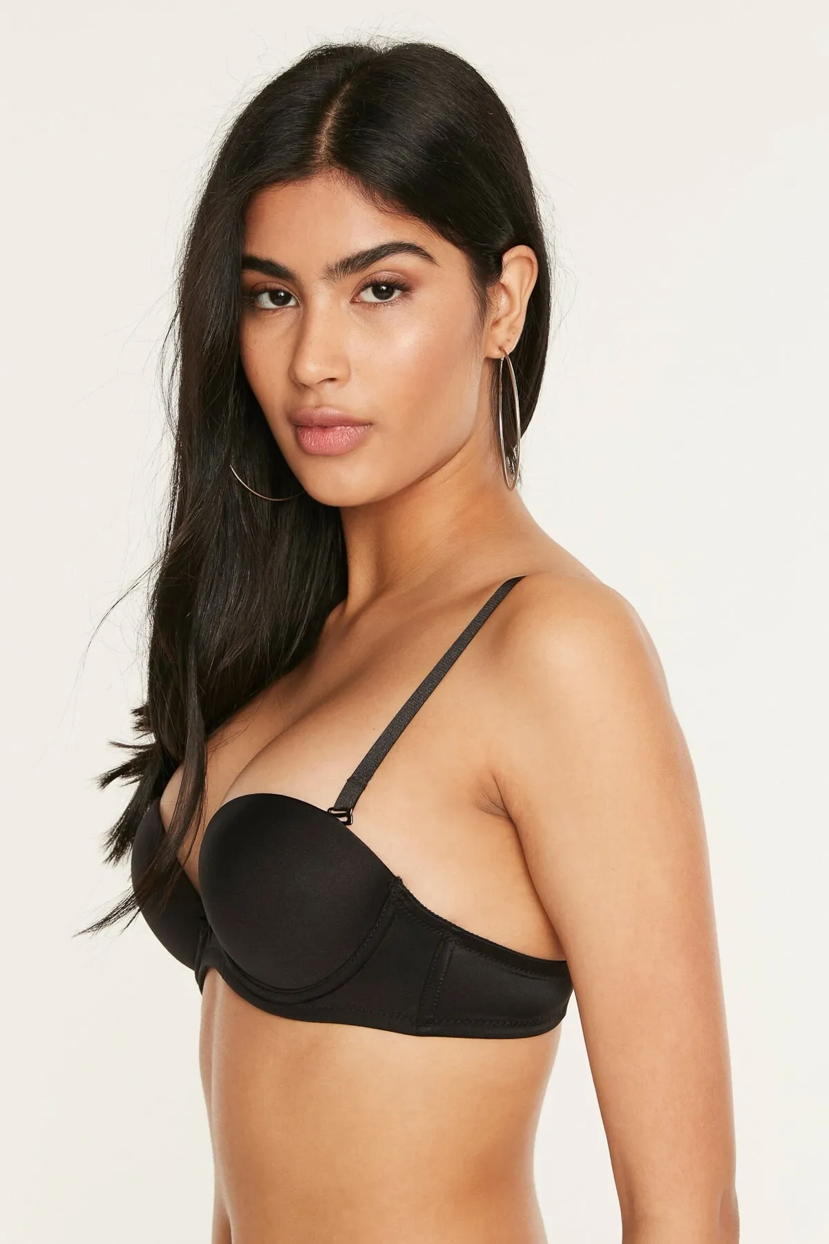 C&City  Tief ausgeschnittener trägerloser Doppel-Push-up-BH C17040 Schwarz