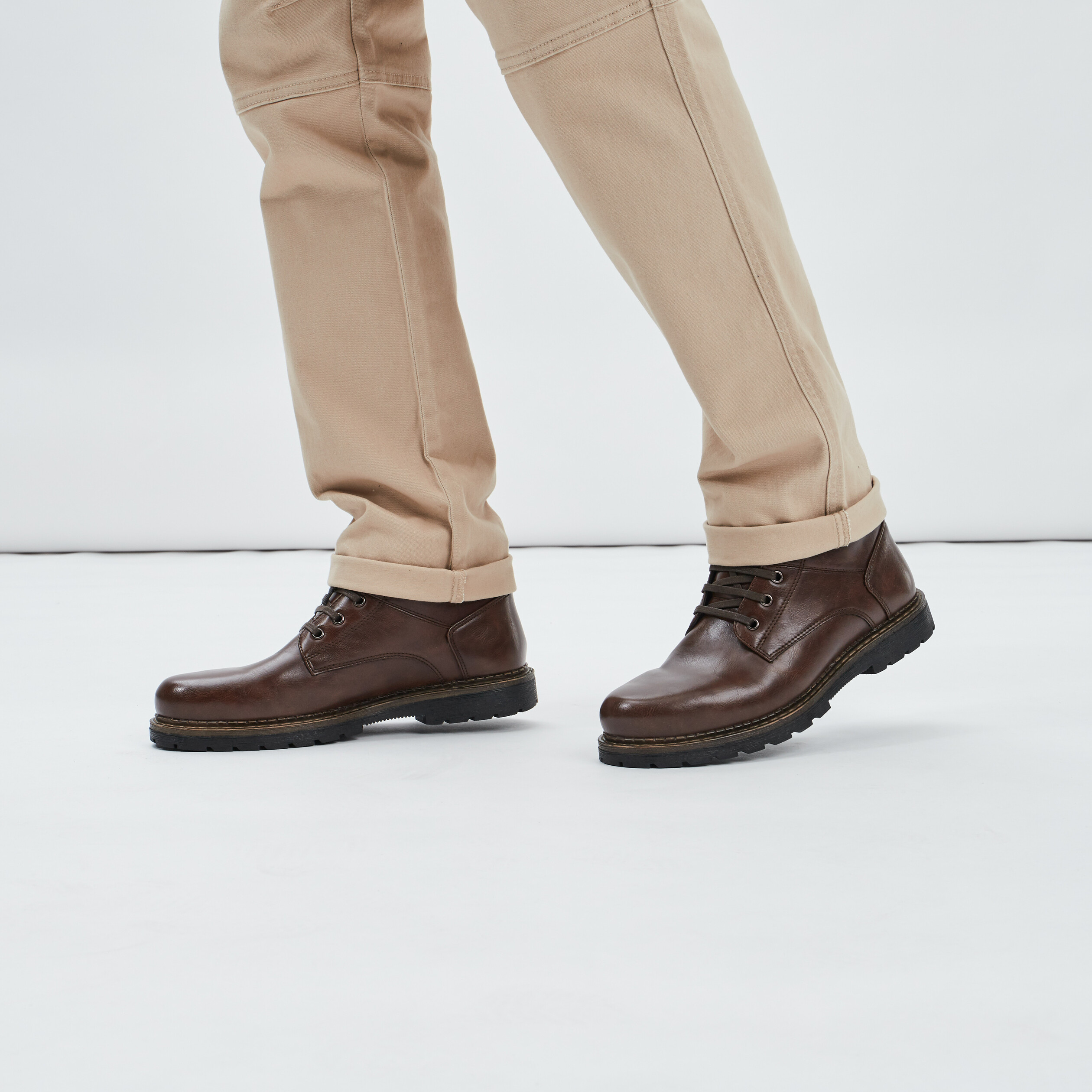 Bottines à lacets marron homme | La Halle