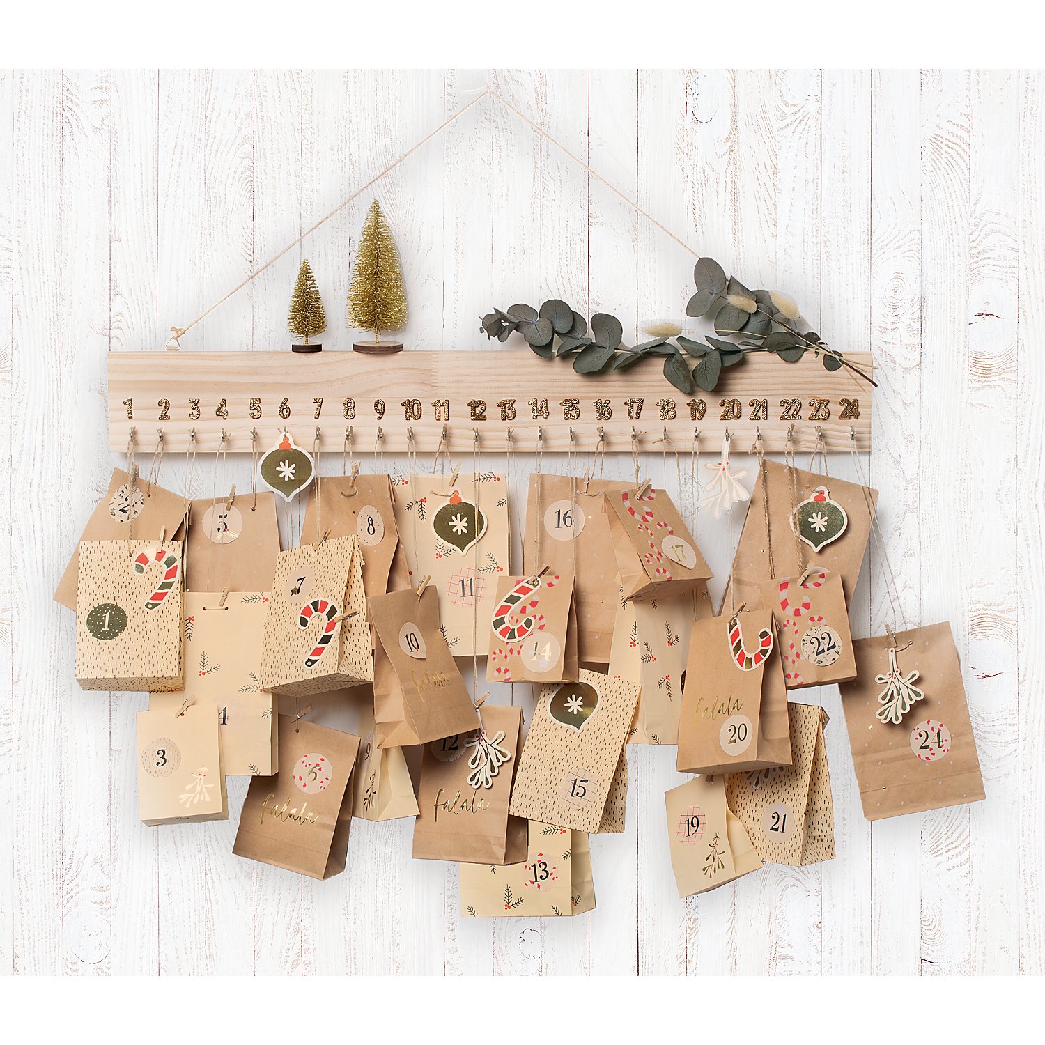 Adventskalenderleiste aus Holz mit 24 Haken, 75 x 10 cm