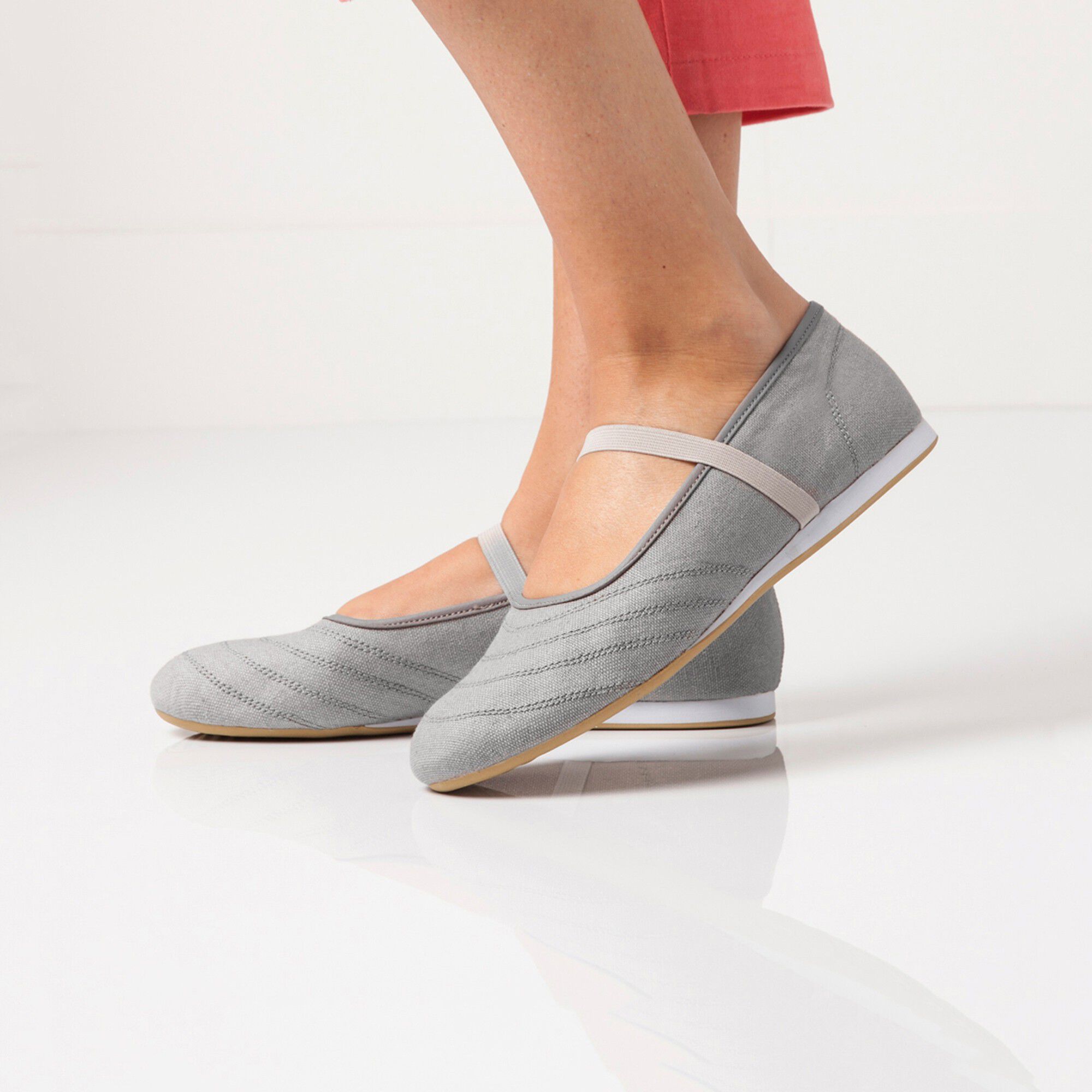 Ballerines élastiquées