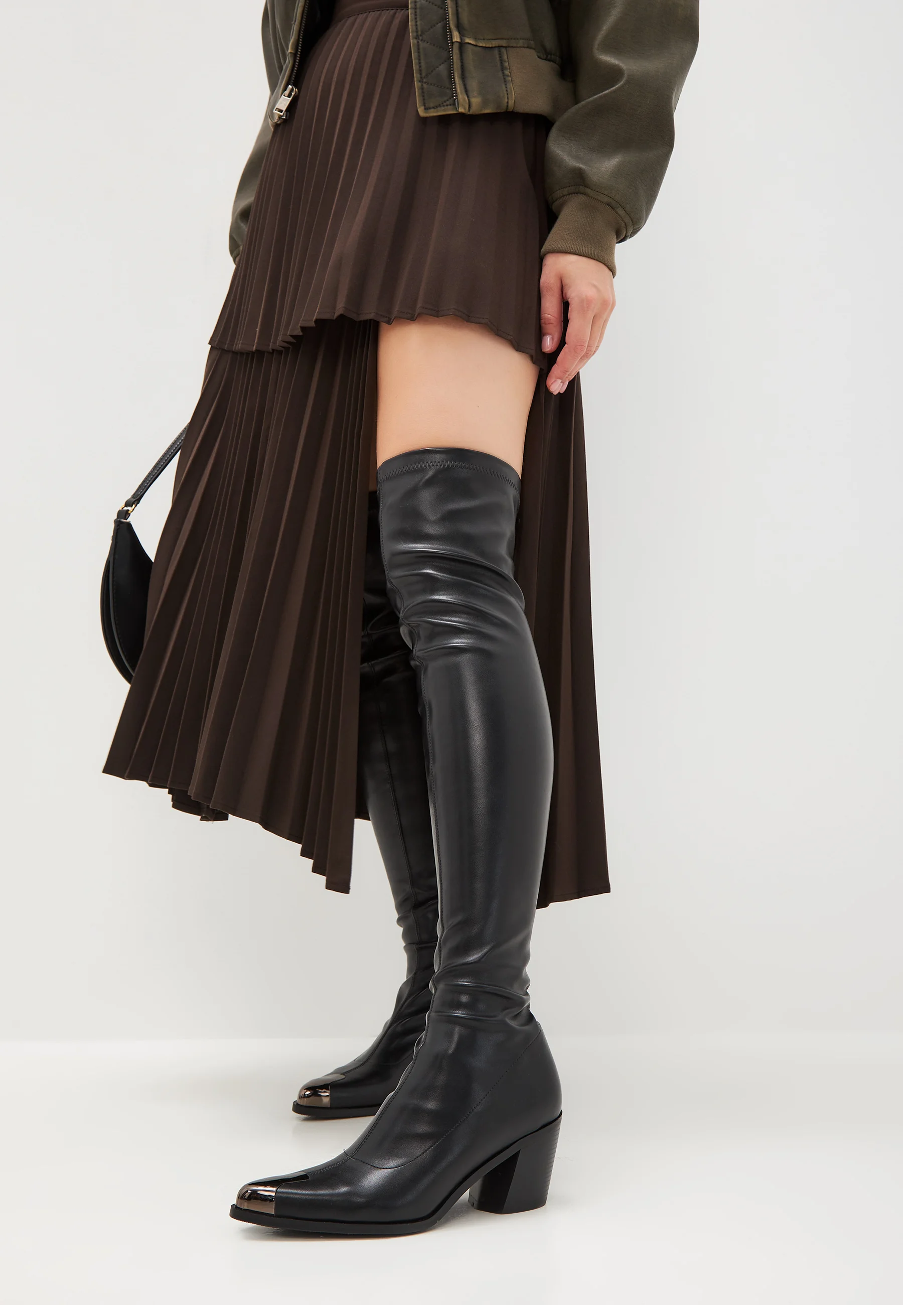 Botas por encima de la rodilla de Cesare Gaspari