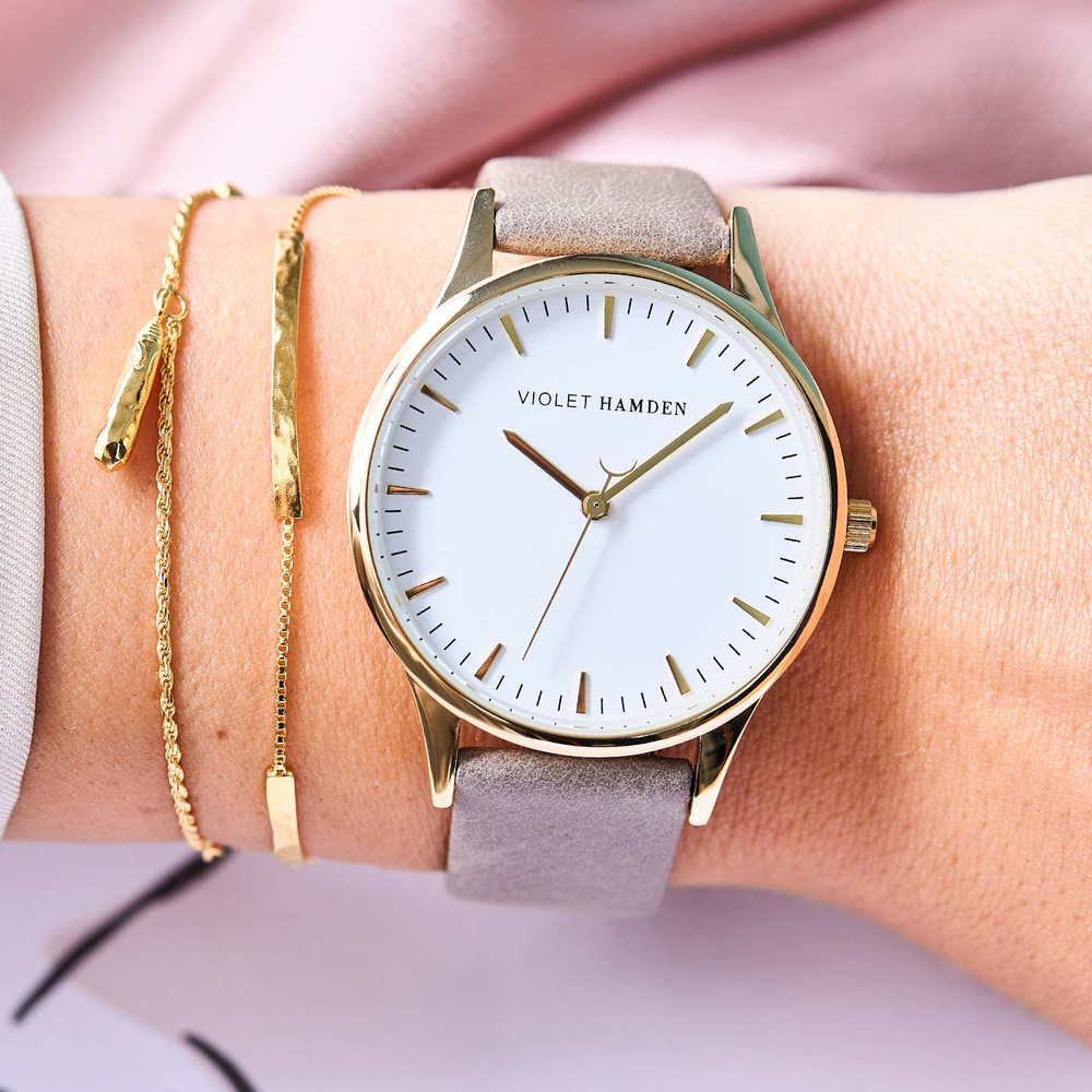 Violet Hamden Nowness Horloge Montre