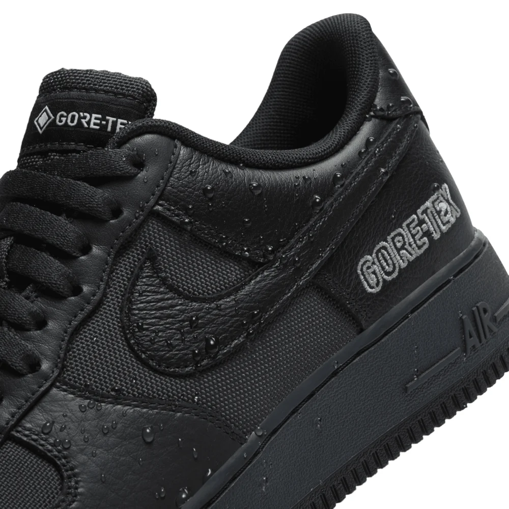 Nike Air Force 1 GTX CT2858-001 / schwarz