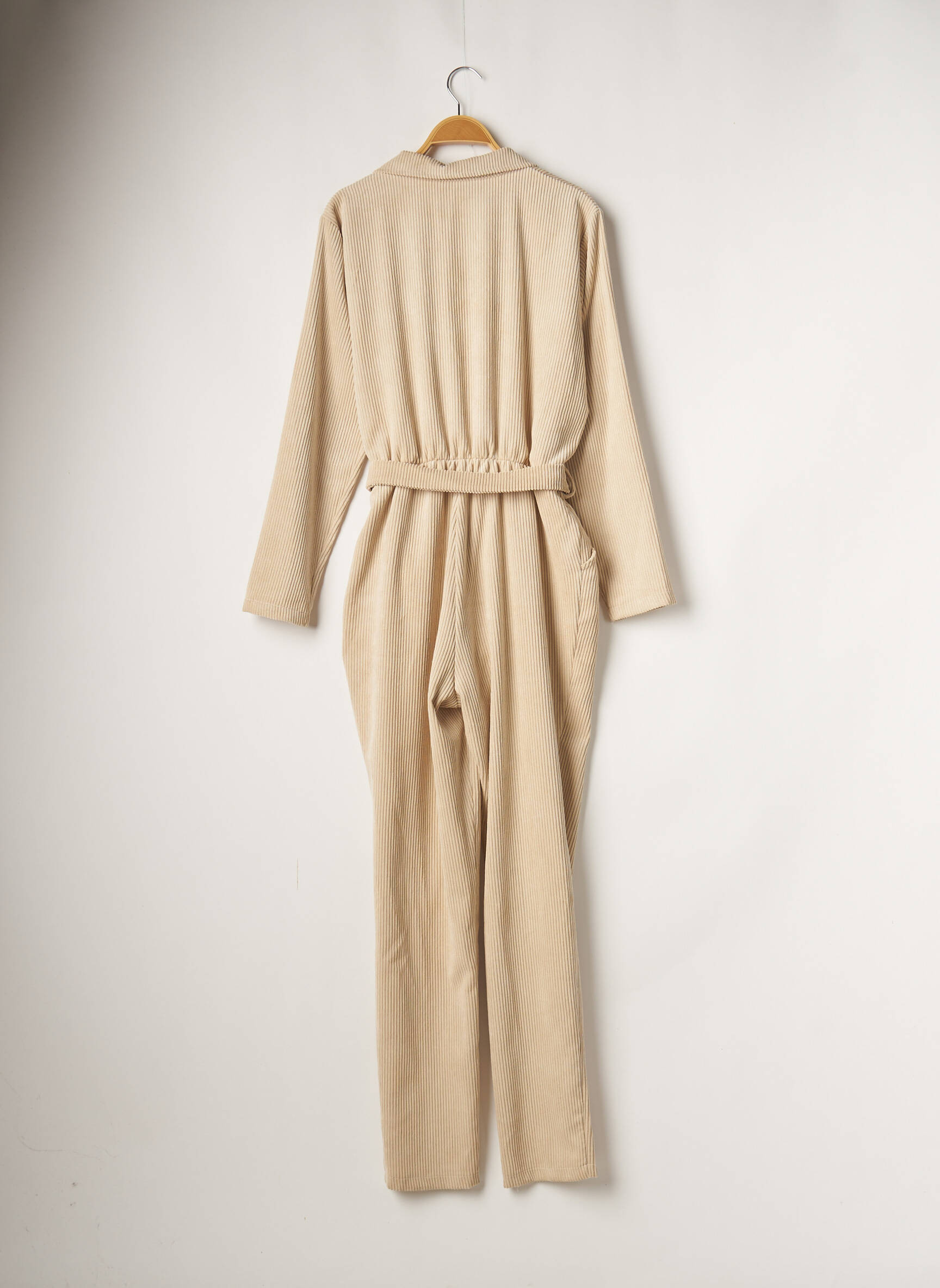 Fille A Suivre Combinaisons 1 Femme couleur beige