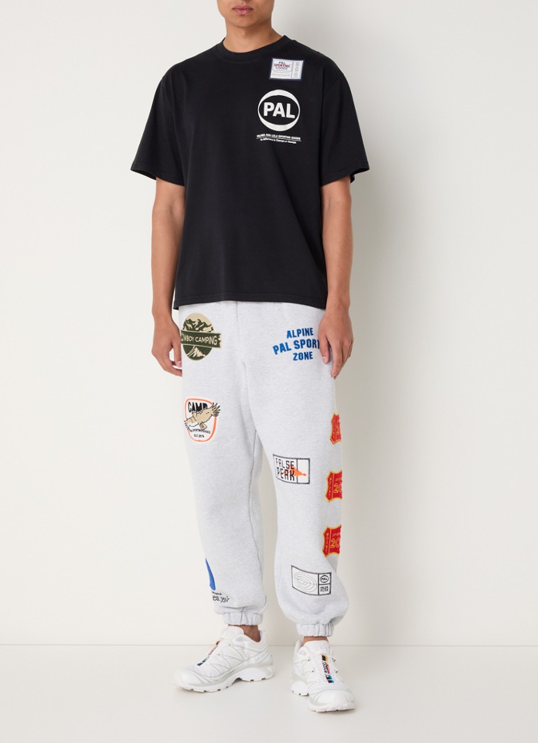 Tricou cu logo-ul de dinaintea meciului PAL Sporting Goods