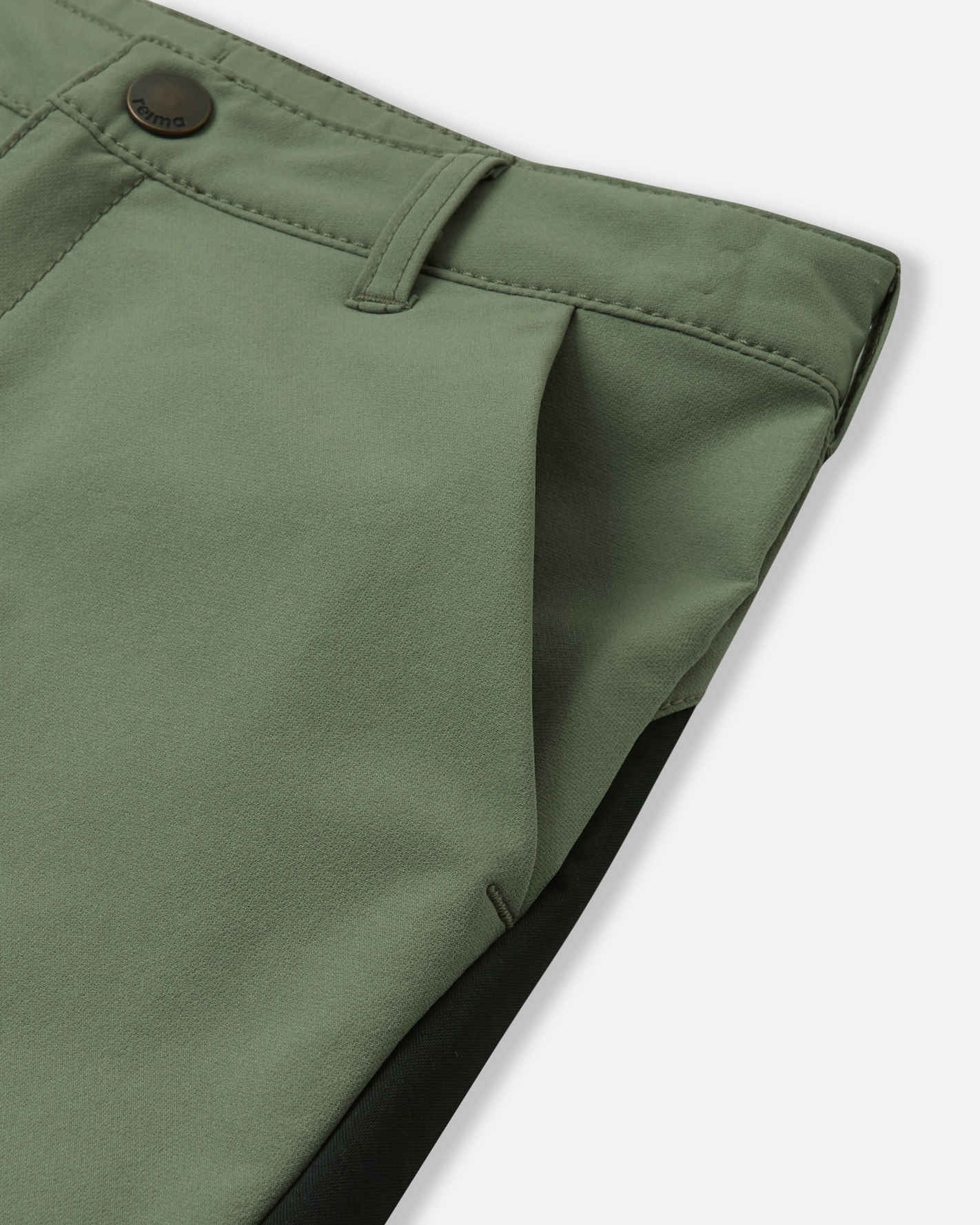 Kinder Shorts Vaelsi