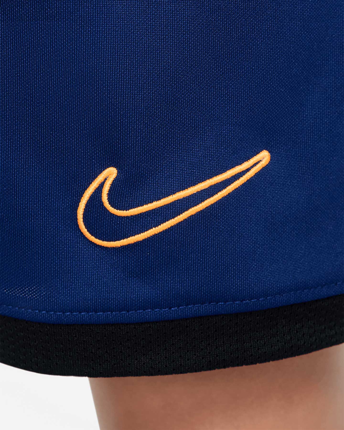Futbalové šortky Nike Academy 25 Jr HJ3718-492