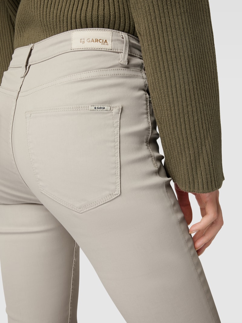 Jeans mit 5-Pocket-Design Modell 'CELIA' in sand