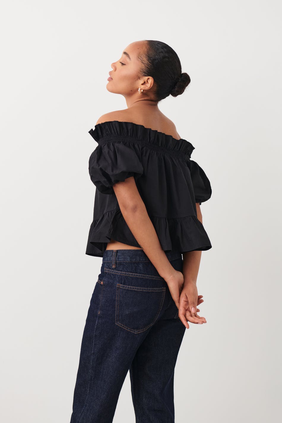 Offshoulder blouse