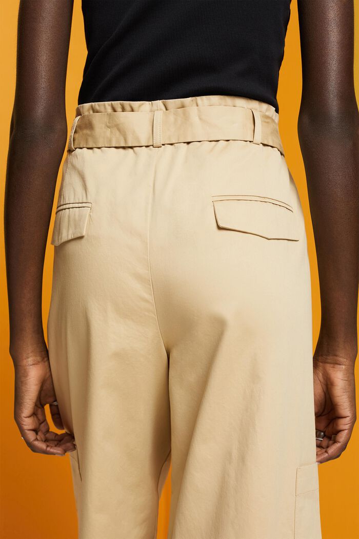 Cargohose mit weitem Bein