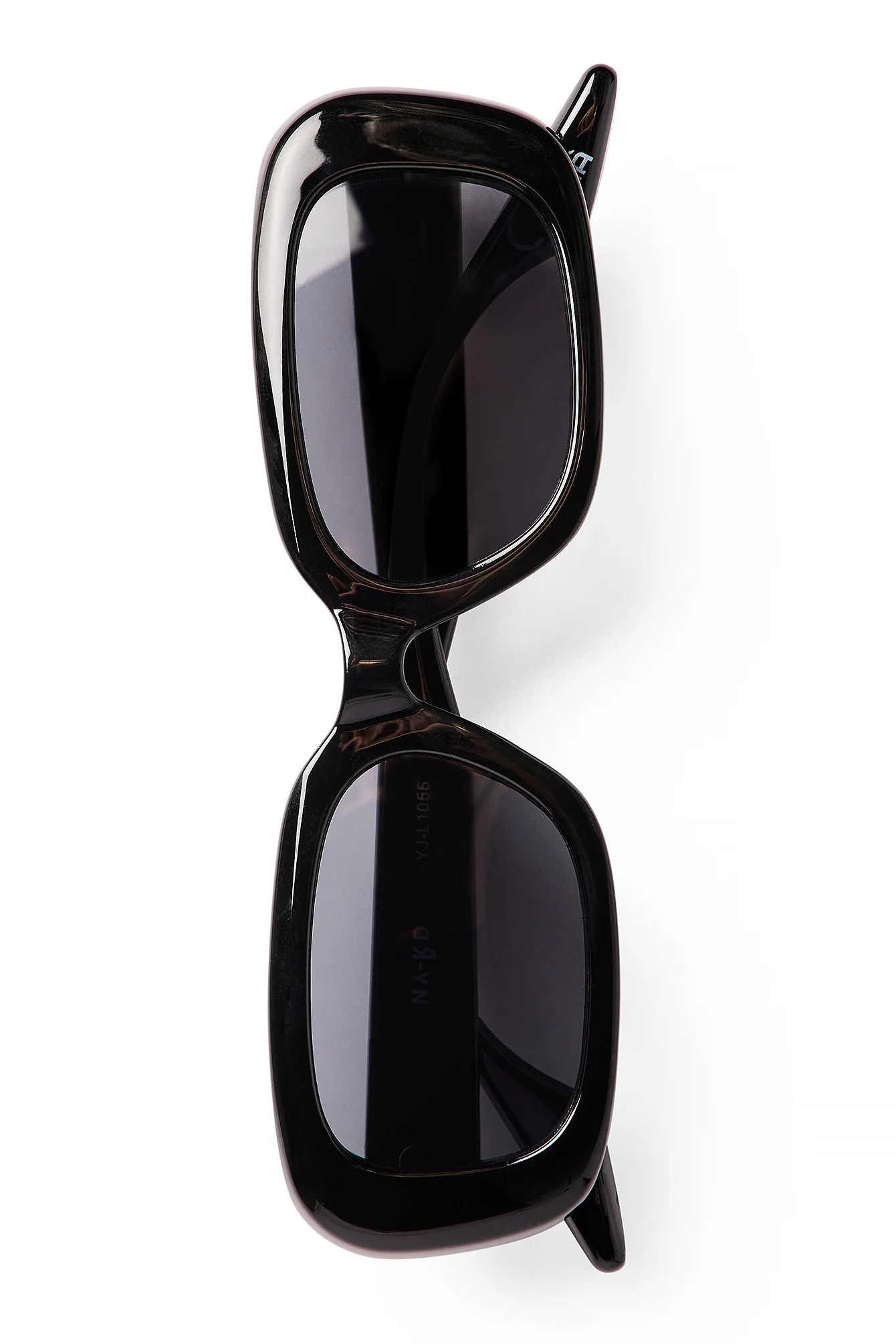 Rectangular Retro Look Sunglasses