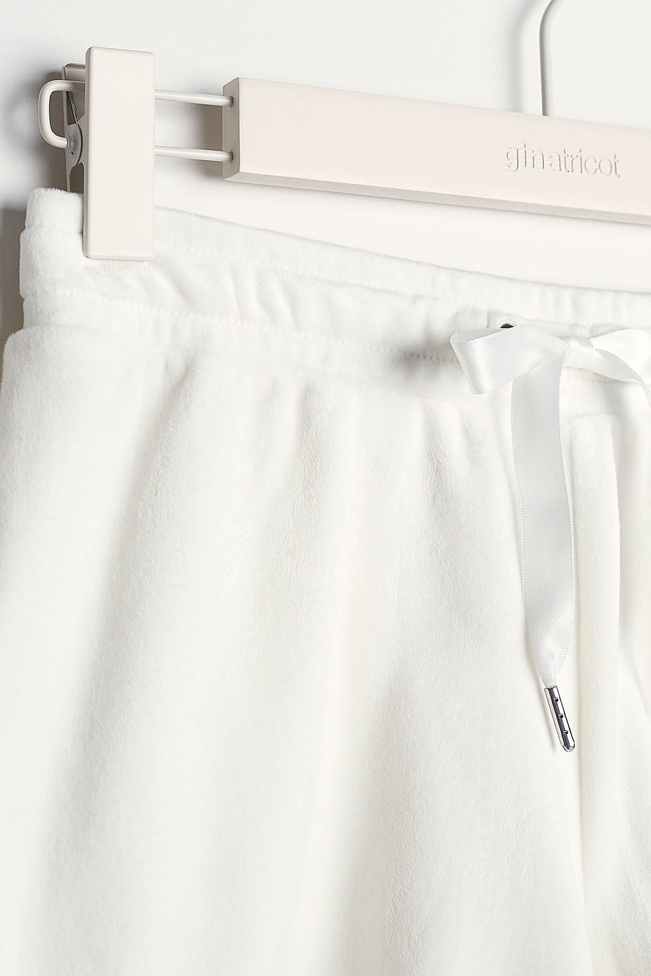 Cecilia velour shorts