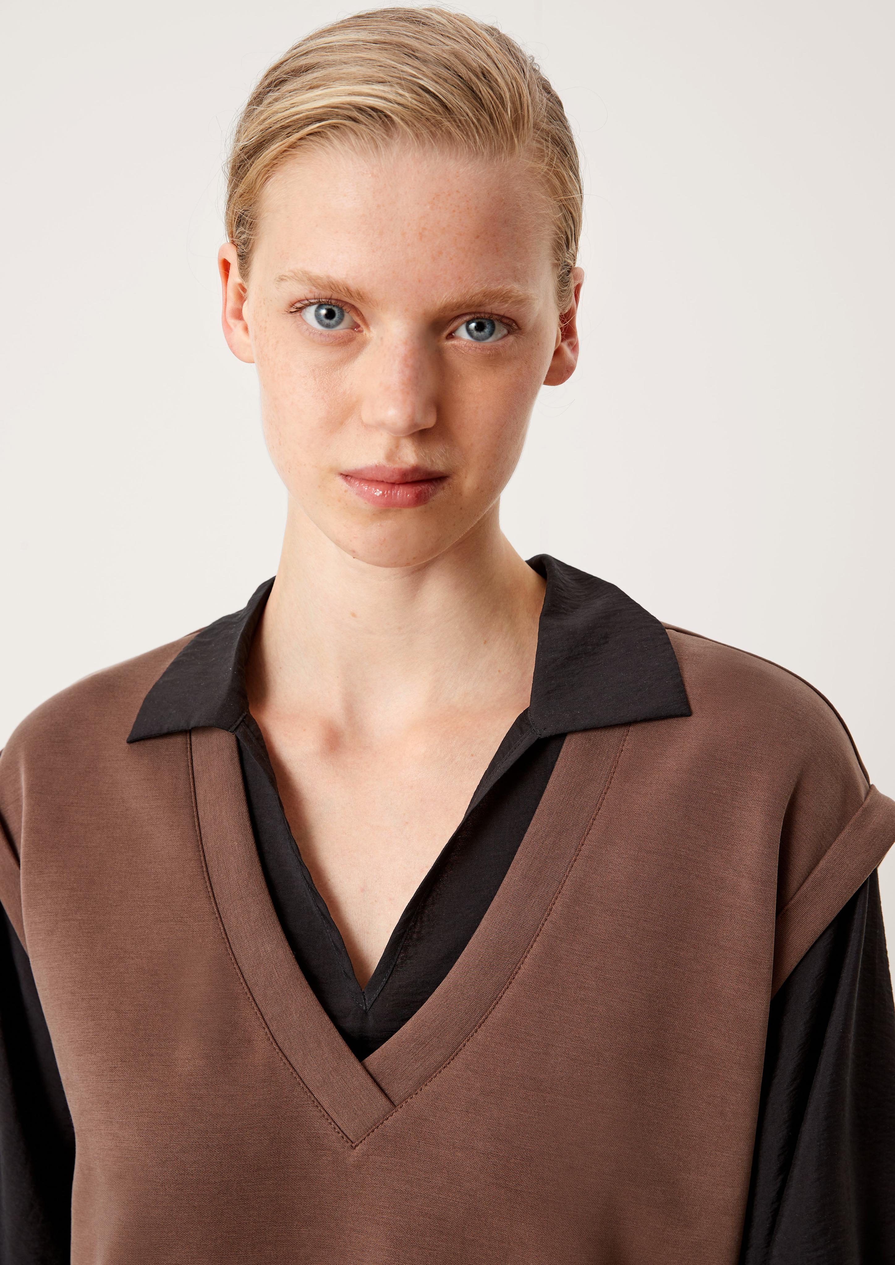 Scuba-Shirt mit V-Ausschnitt  2126132-8720