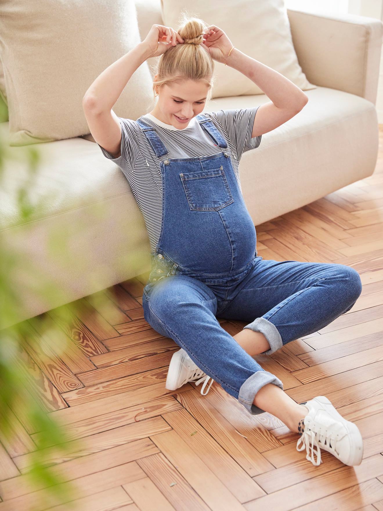 Salopette en jean coupe mom grossesse et allaitement denim brut