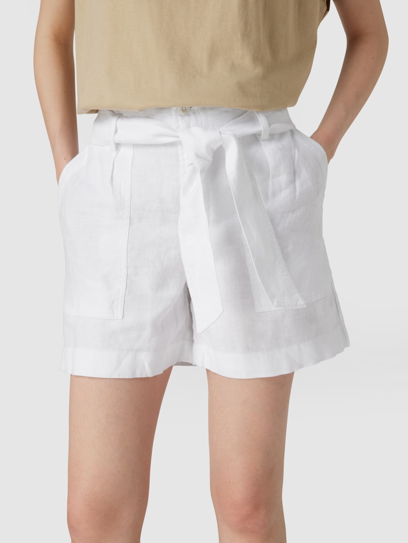 Shorts aus Leinen in weiß