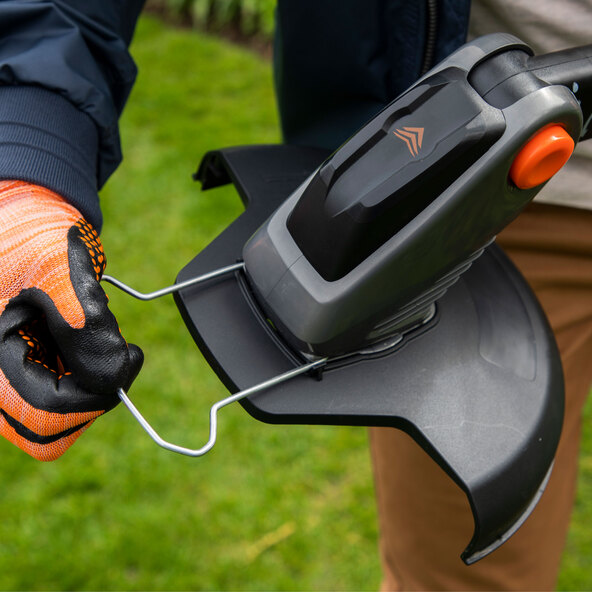 iFlex Mulchrasenmäher + Rasentrimmer-Aufsatz, 12 V