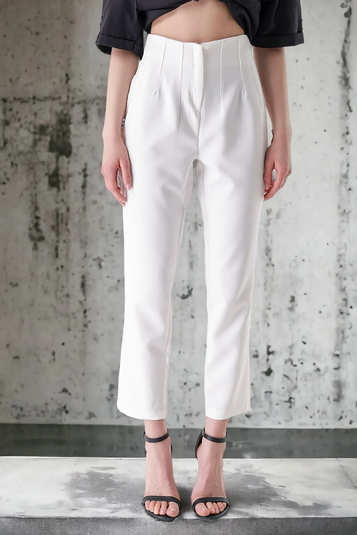 HAKKE  Hose mit hohem Bund und doppeltem Schlag