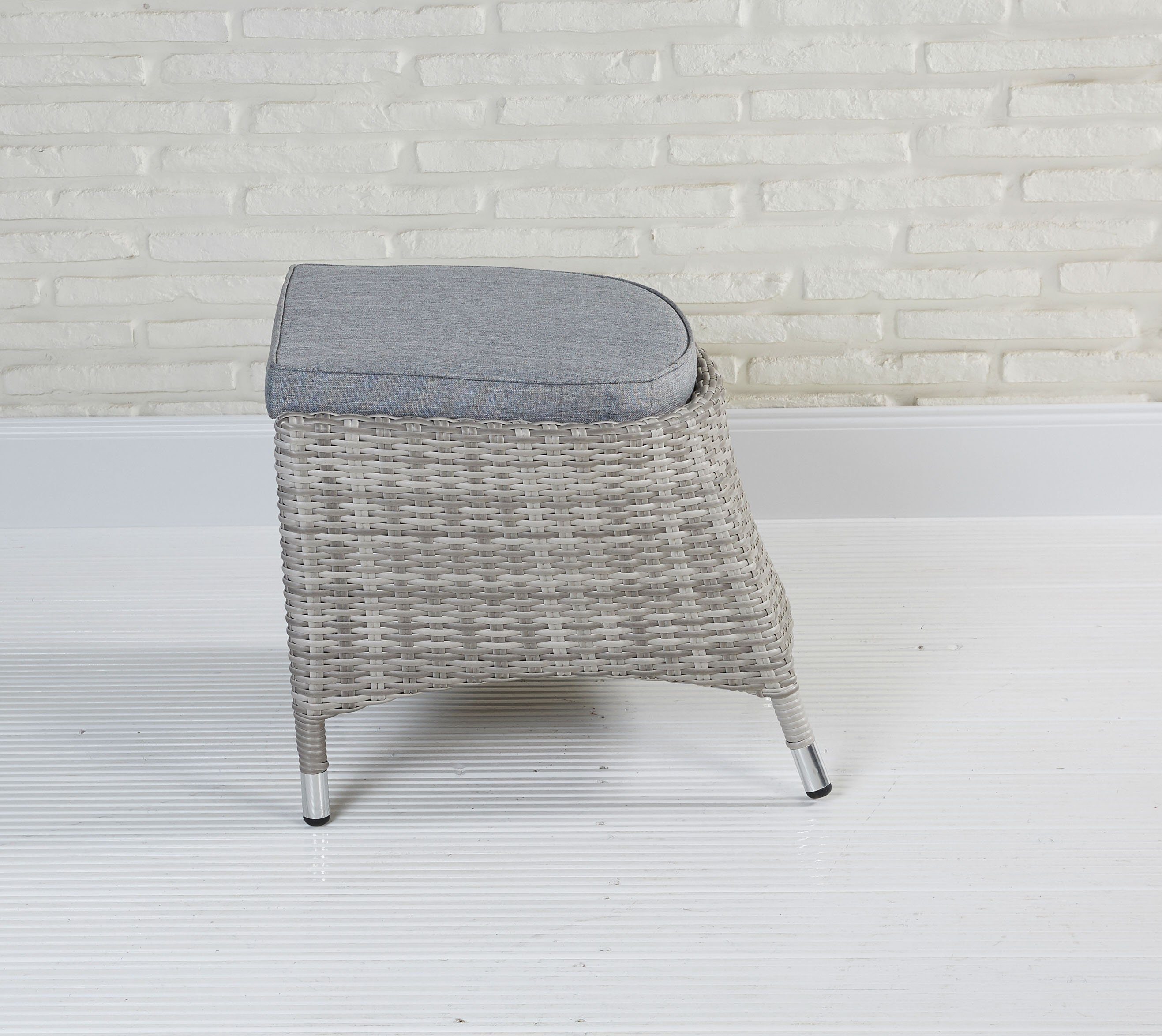 LC Garden Gartenlounge-Hocker LC Garden Nizza Dining Hocker Fußbank weiß-grau