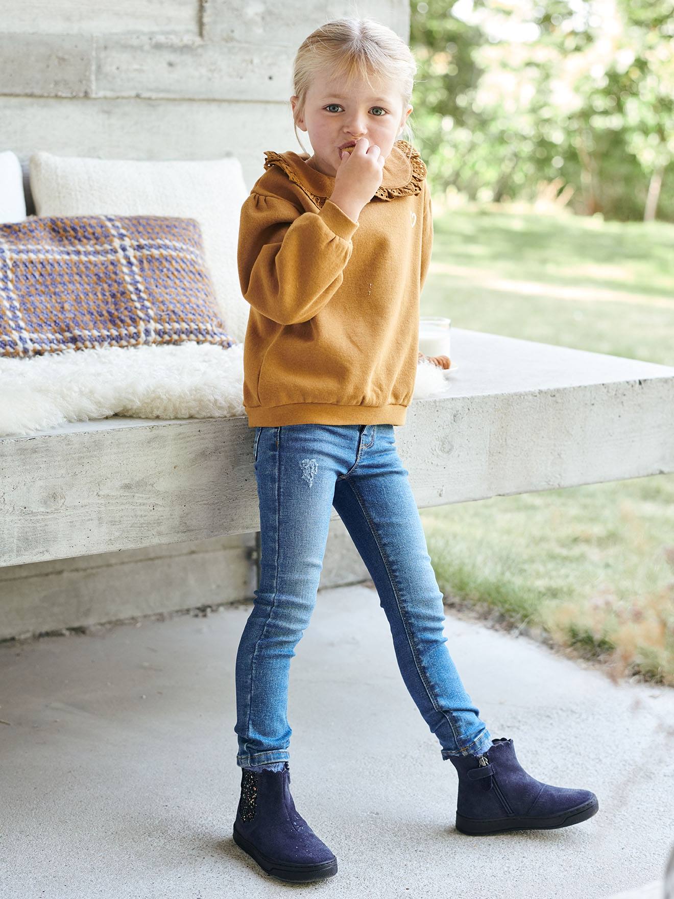 Boots élastiqués et zippés fille taupe