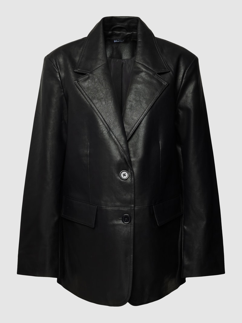 Oversized Blazer in Leder-Optik in schwarz