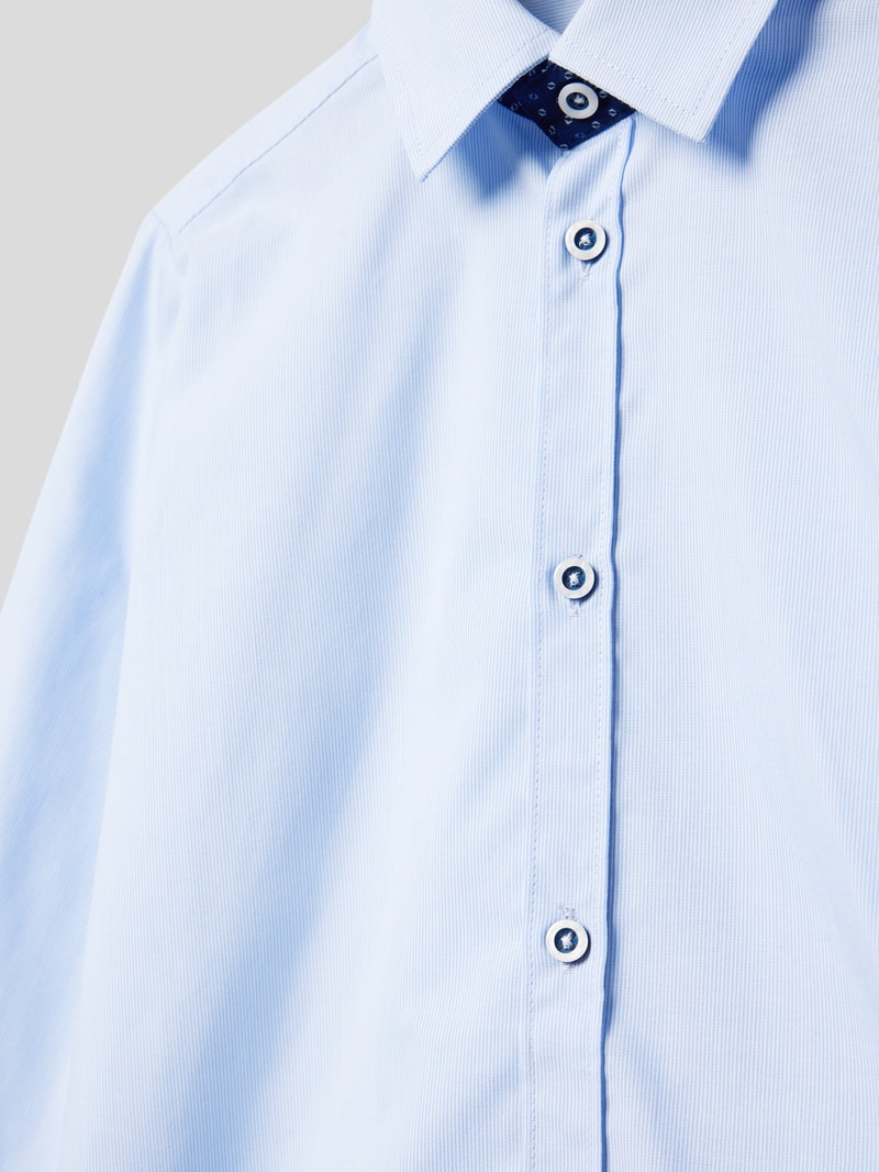 Hemd mit Kentkragen in bleu