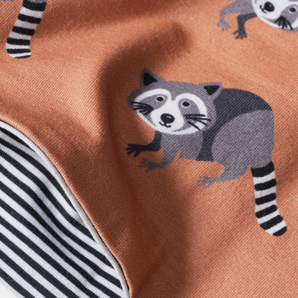 Loop Schal mit Waschbär-Muster, orange, 1 St
