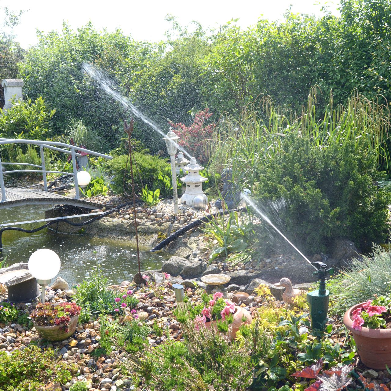 Gardigo Gardigo Wasser-Tiervertreiber mit Tropfschutz