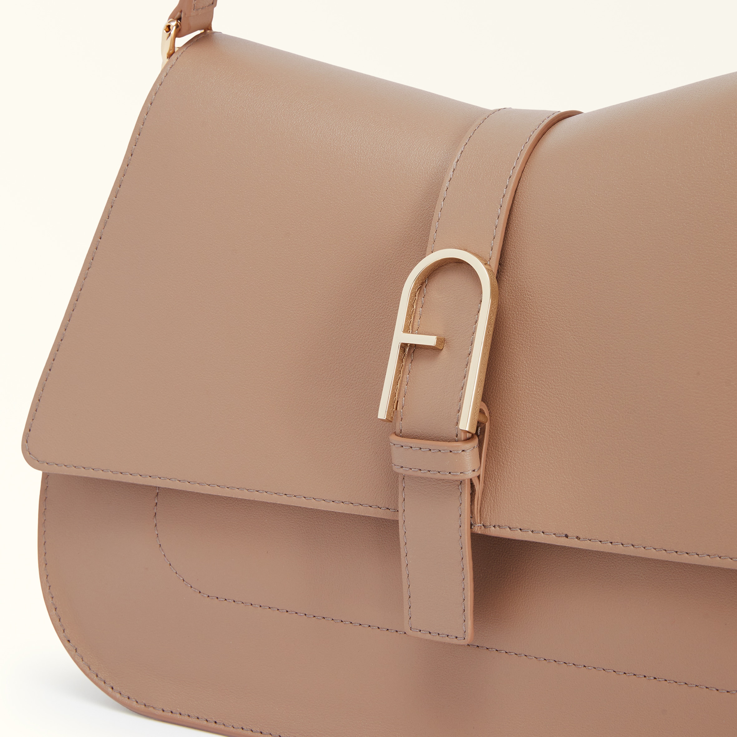 Furla Flow