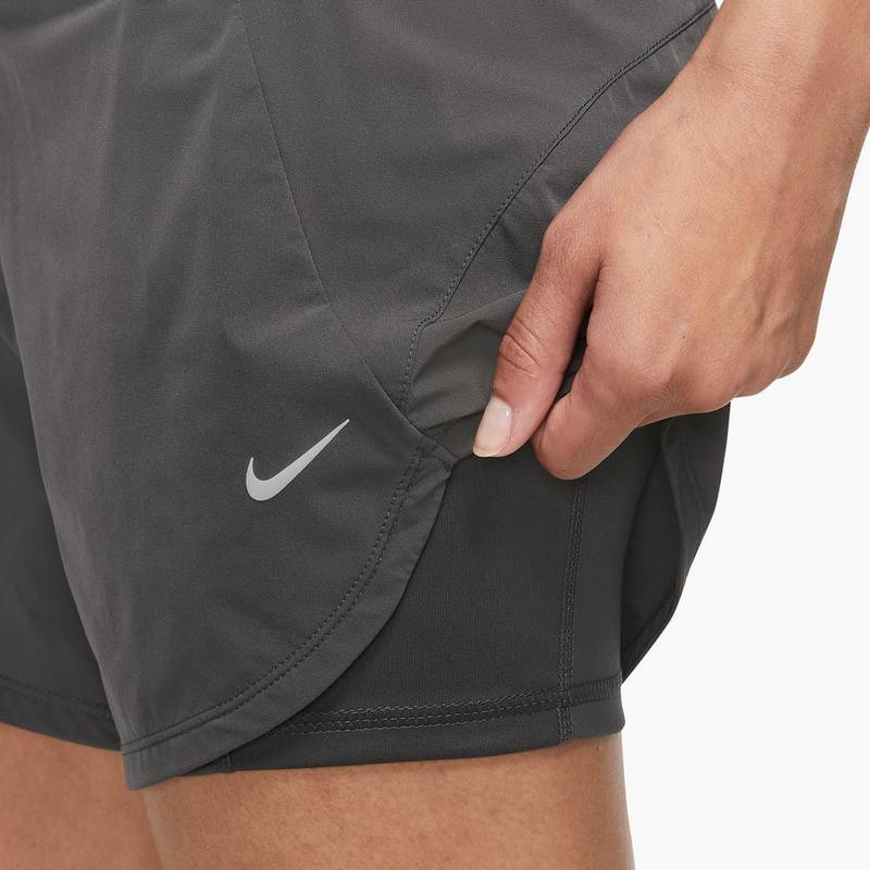 Nike BLISS DF Funktionsshorts Damen