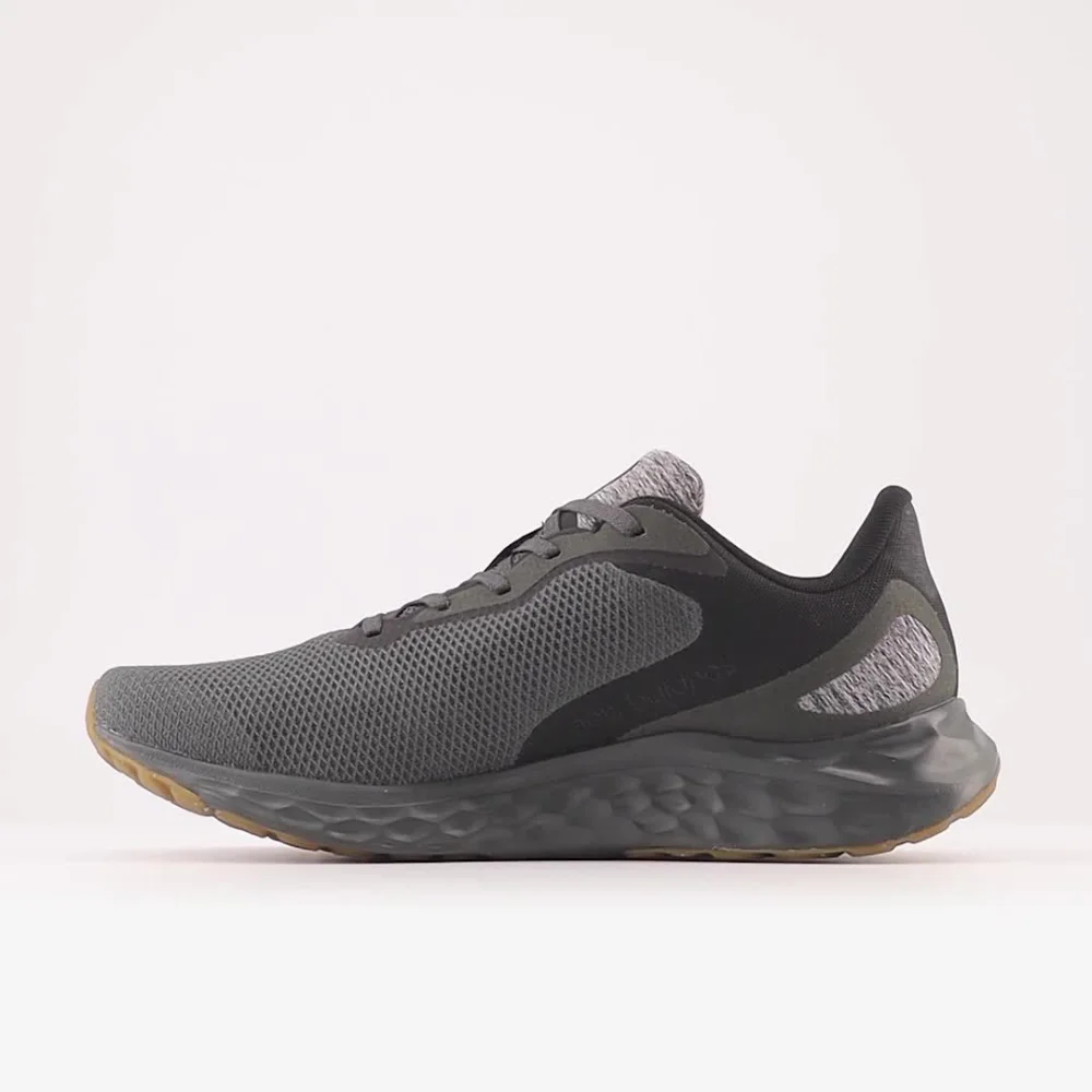 New Balance Fresh Foam Arishi v4 MARISRK4 / grau