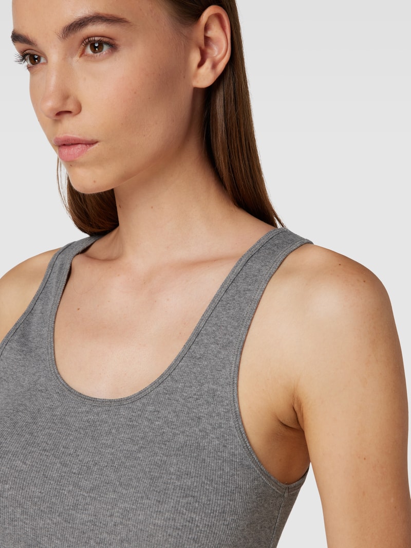 Tanktop mit U-Ausschnitt in hellgrau