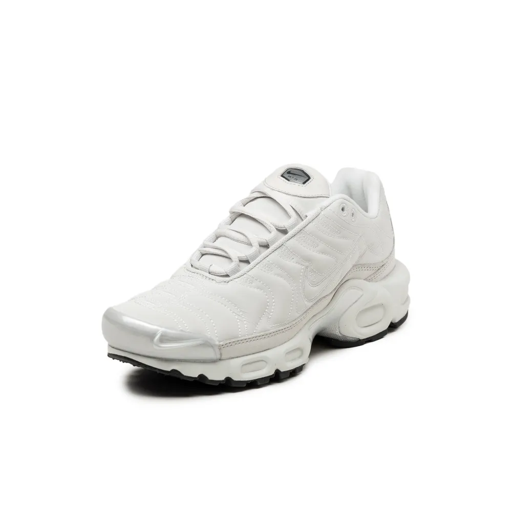 Nike Wmns Air Max Plus FZ4342-001 / weiss