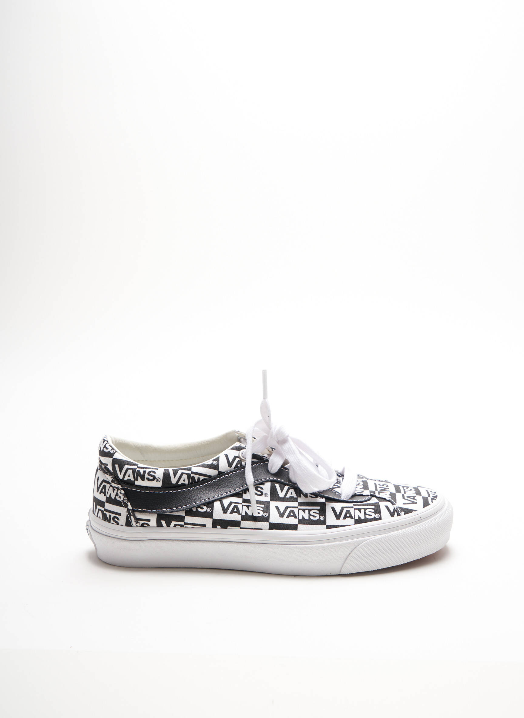 Vans Baskets Femme couleur noir