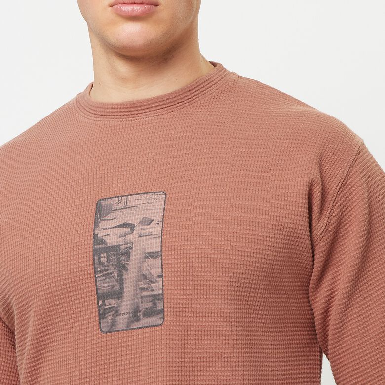 GR10K S/S T-Shirt upupa red