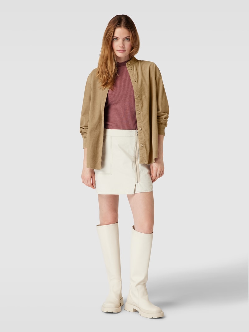 Hemdbluse mit Stehkragen in beige