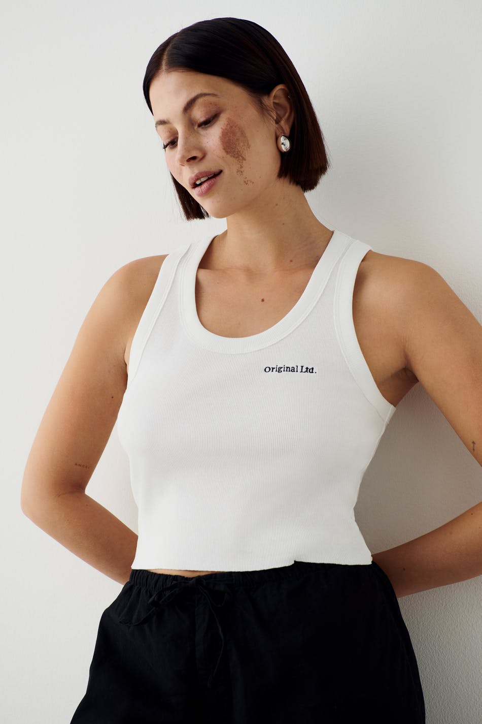 Embroidery singlet