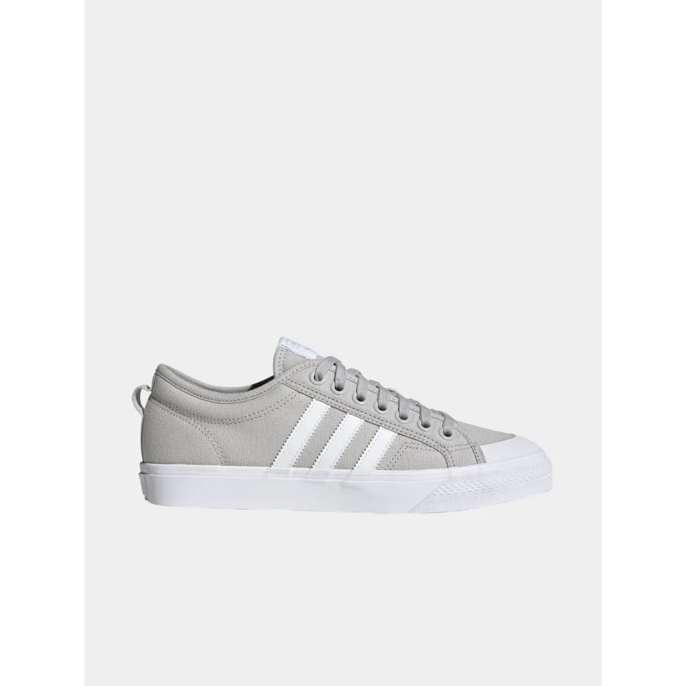 adidas Nizza HQ8526 / grau