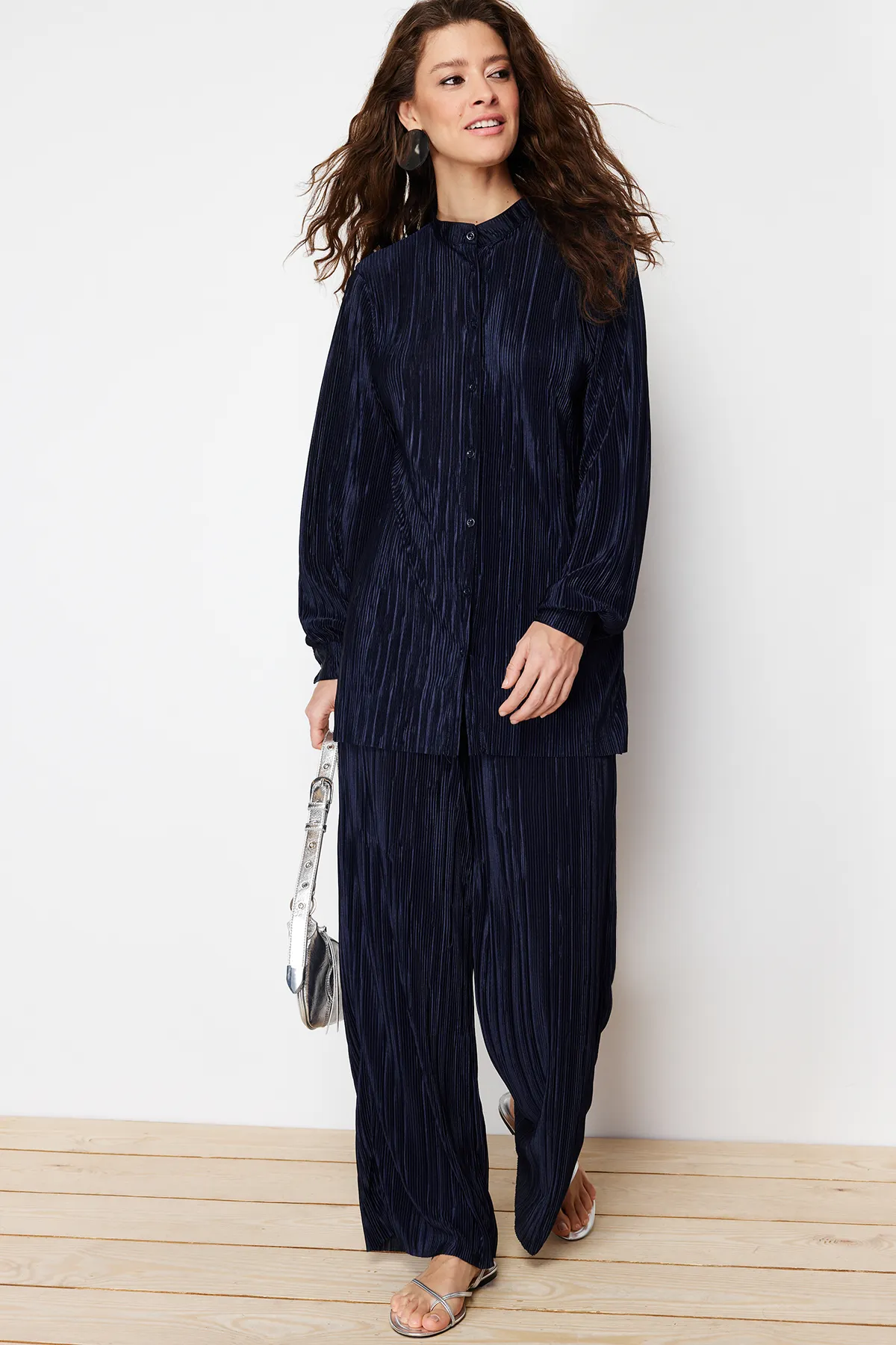 Trendyol Modest  Marineblaues, plissiertes Strick-Ober- und Unterteil-Set TCTSS24US00040