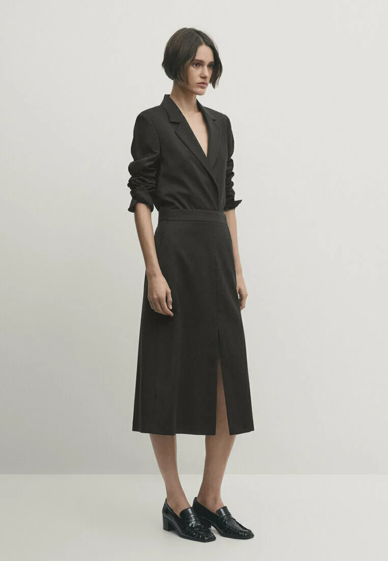 Falda MIDI TALLER CON ABERTURAS de Massimo Dutti - Falda corte A