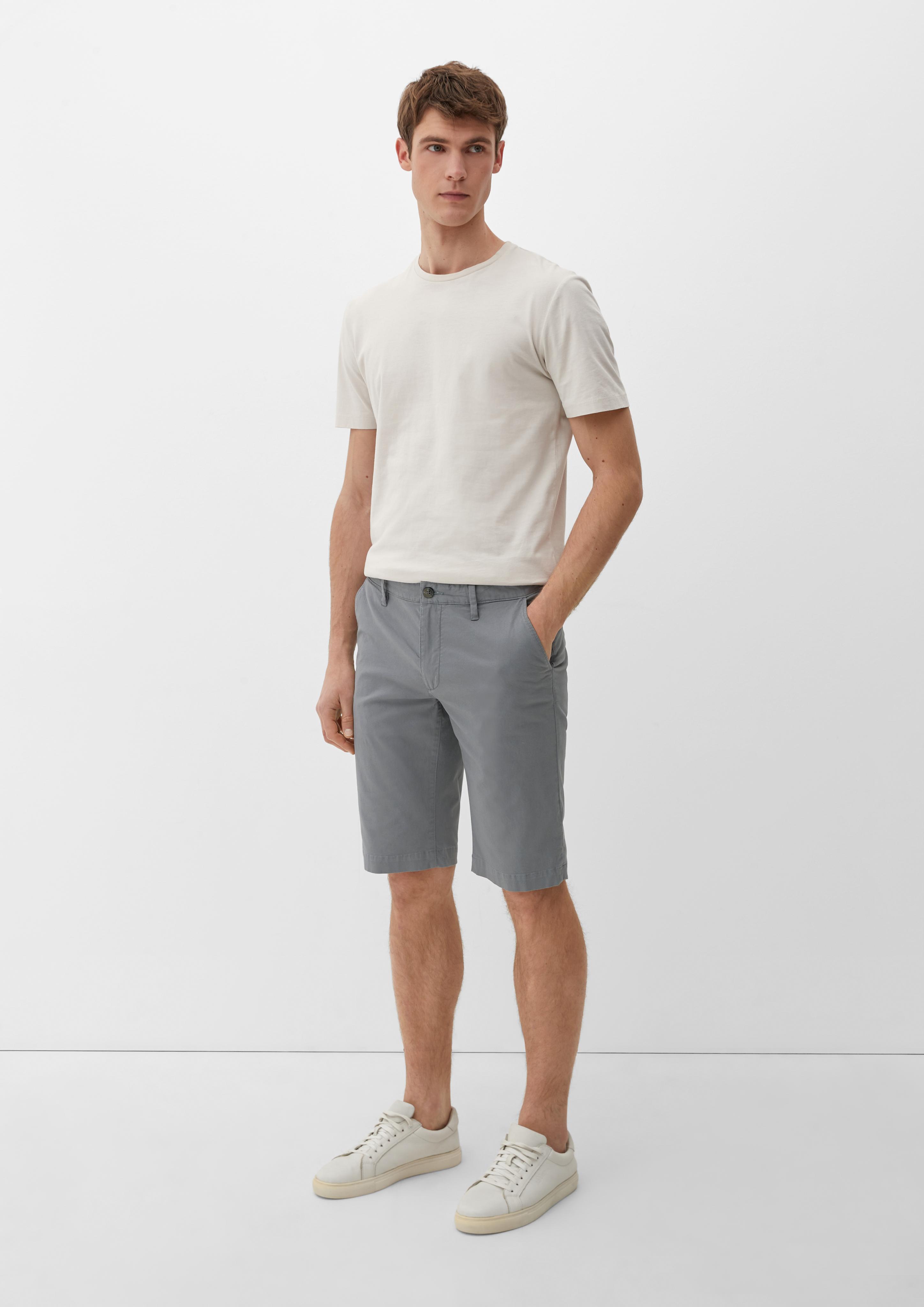 Slim: Bermuda-Chino  2132920-9500