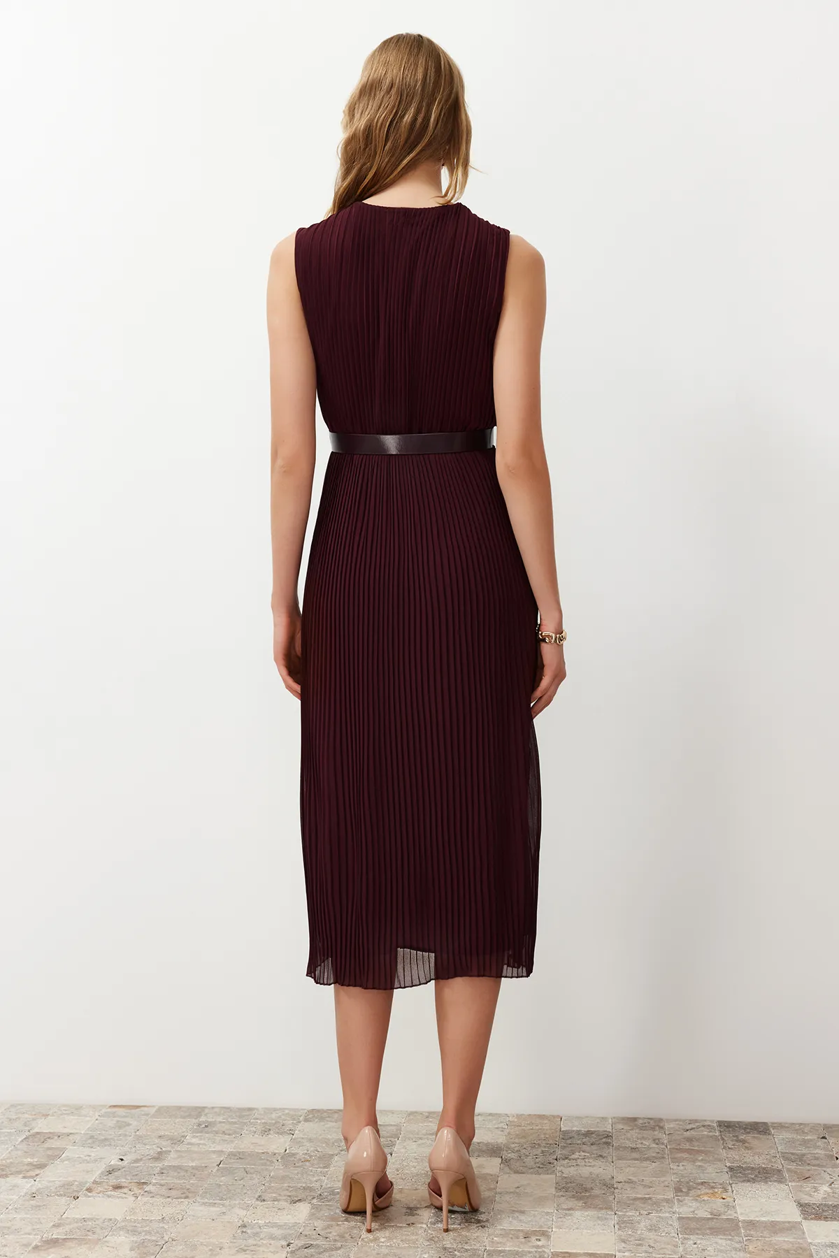 Trendyol Collection  Pflaumenfarbenes gewebtes Midikleid TWOSS24EL00774