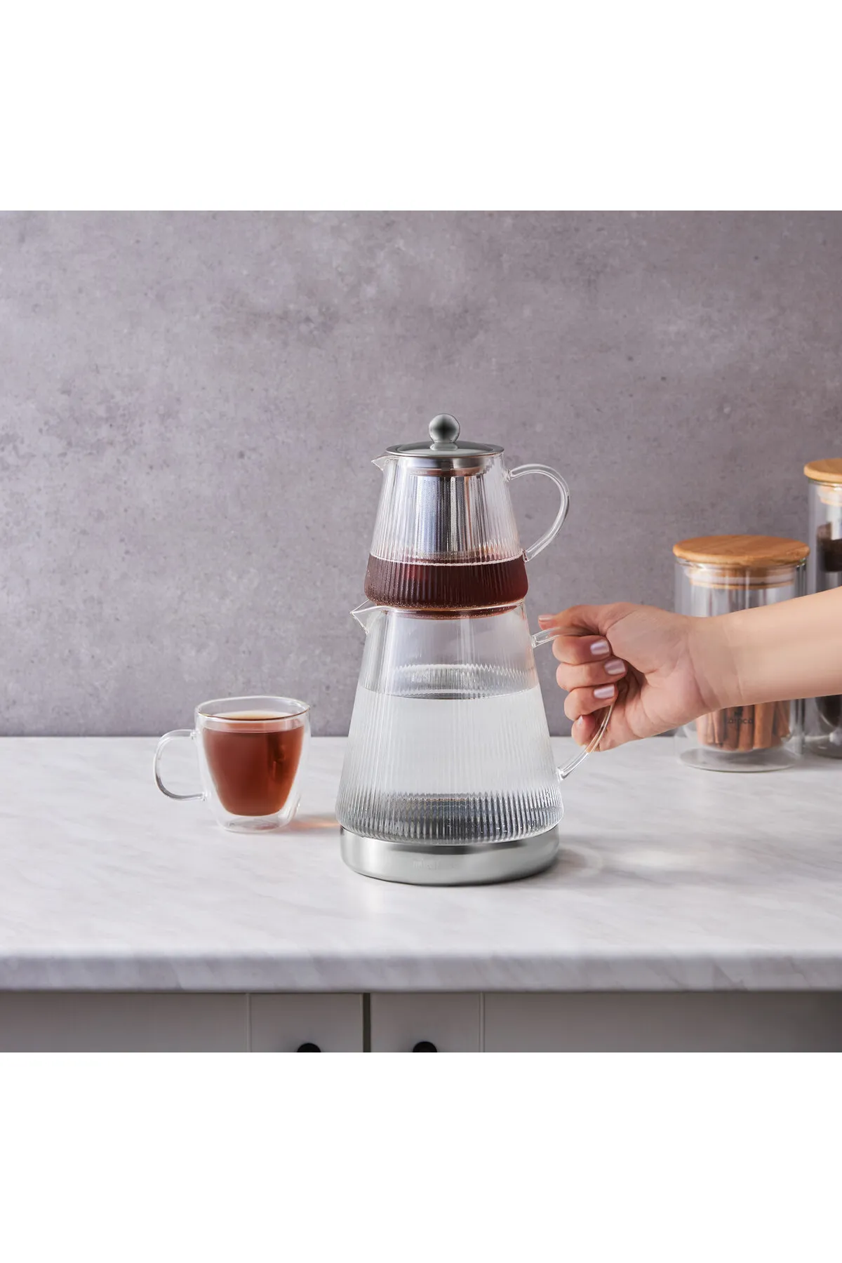 Karaca  Keops Borosilikatglas-Teekanne, 1500 ml, Glas, Trinkgefäß, Temperaturbeständiger