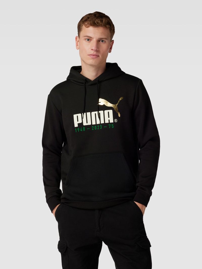 Hoodie mit Label-Print in schwarz