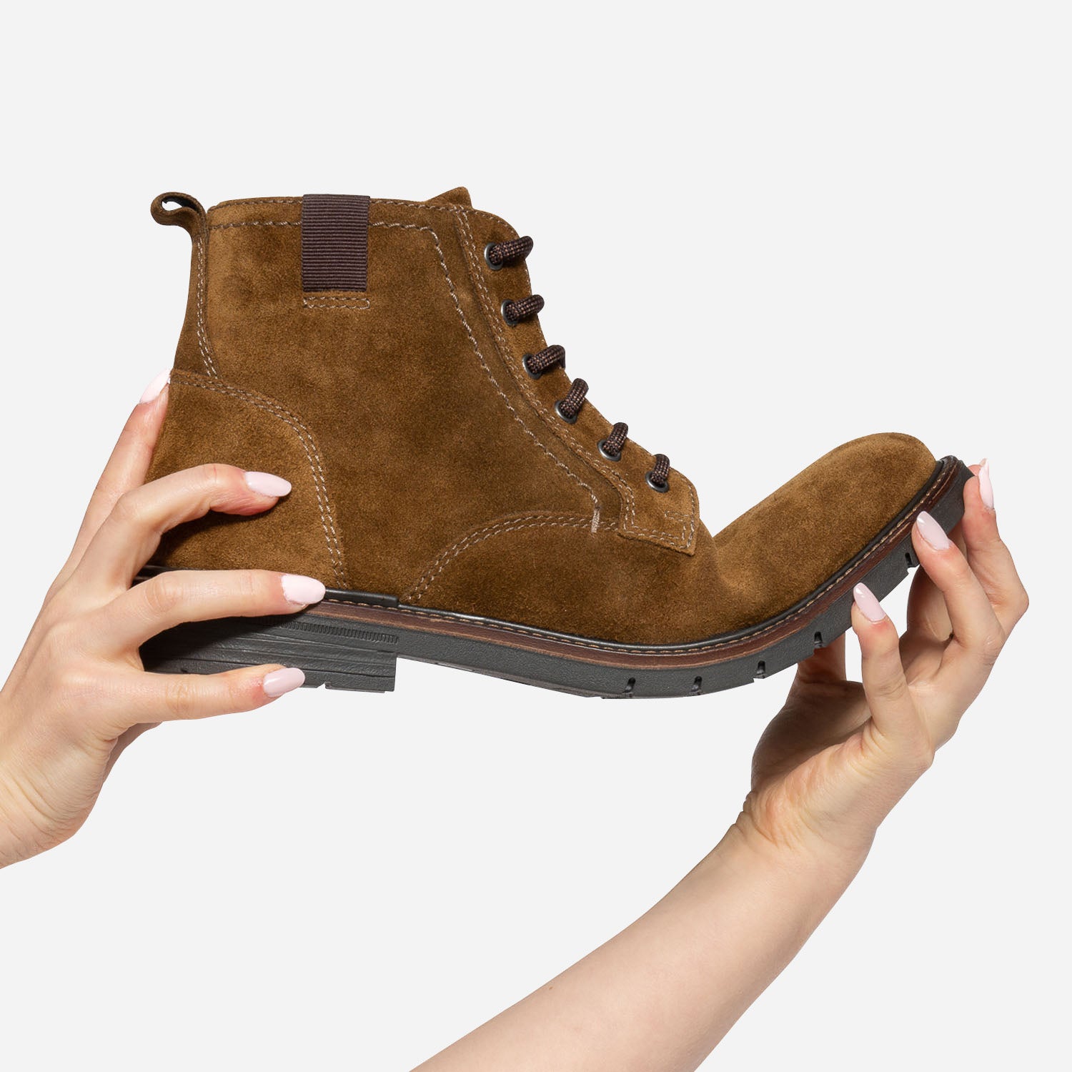 Boots à lacet marron en cuir velours