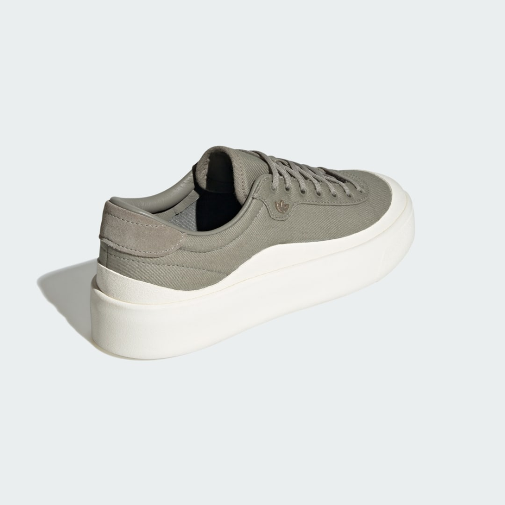 adidas Nucombe IF2830 / weiss