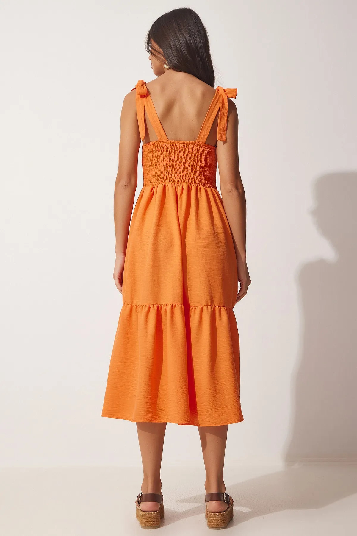 Happiness İstanbul  Orangefarbenes Sommer-Popeline-Trägerkleid für Damen ZH00030