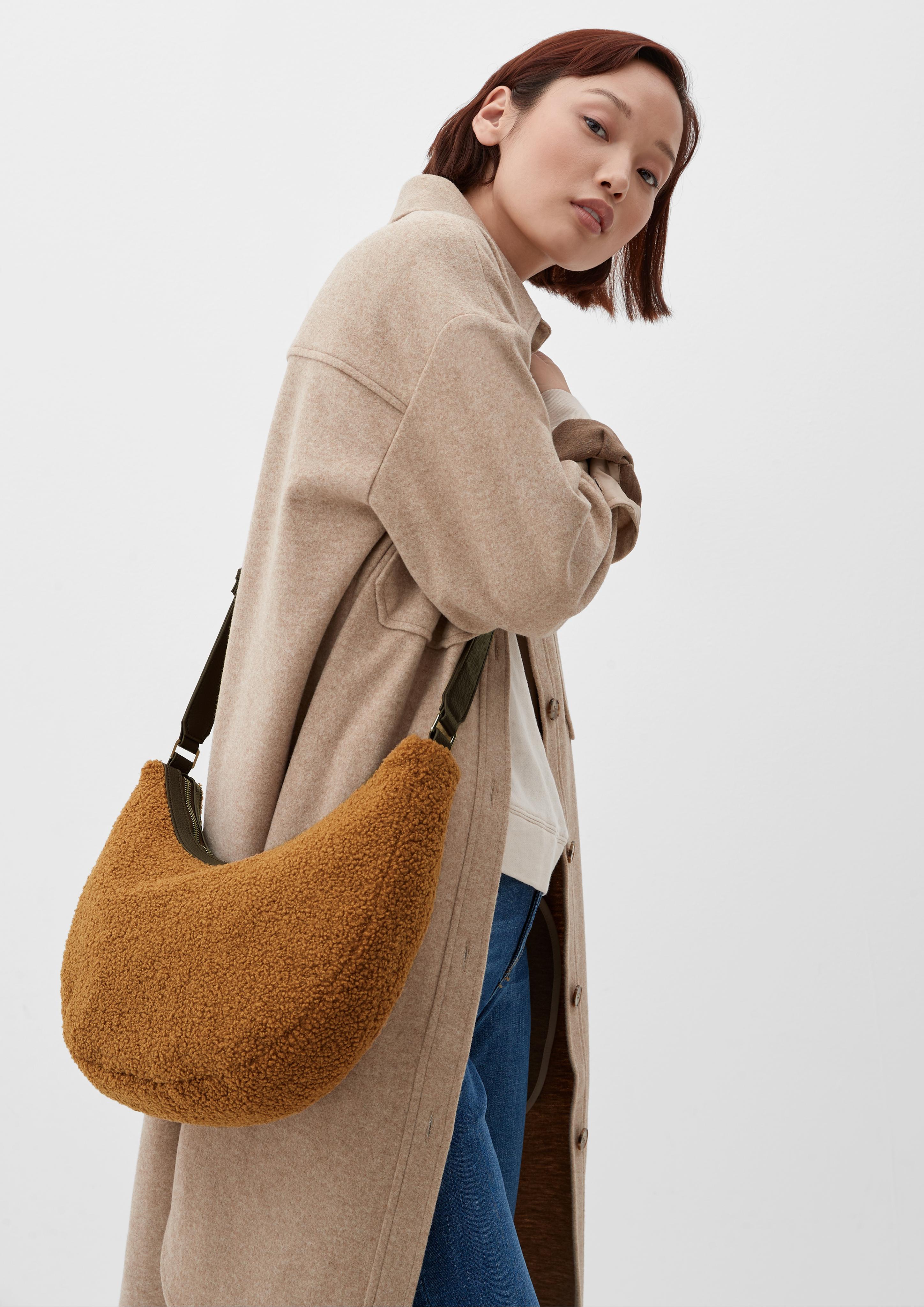 Hobo Bag aus Teddyplüsch  2120496-8469