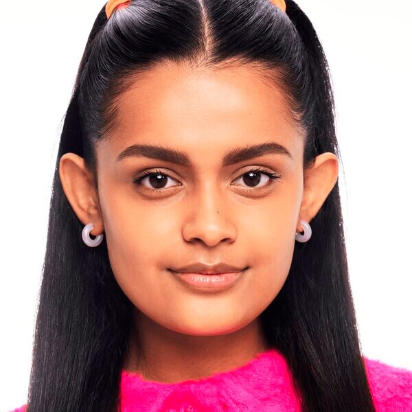 Essence 02 Brown Eyebrow Designer