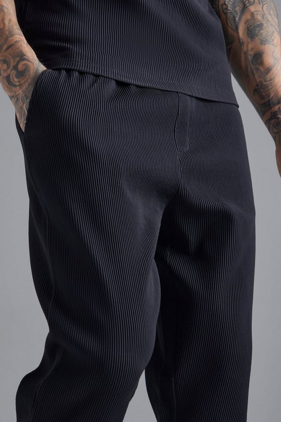 Slim-Fit Hose mit Bundfalte